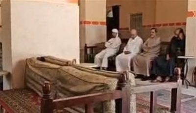 بعد وصول الخطيب.. استعدادات تلقي عزاء الشقيقة الكبرى لرئيس النادي الأهلي بدار مناسبات نور المحمدي بقنا| بث مباشر