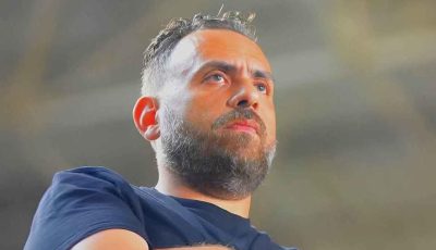 بين فاركو والزمالك.. جون إدوارد يحدد وجهته بعد موقعة الأهلي