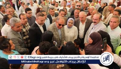 محافظ المنيا يستجيب لمطالب جزيرة شارونة ويوجه بصرف إعانات عاجلة