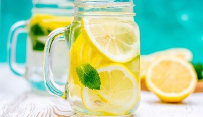 احذروا مشروب الصباح الشهير: 6 أضرار مفاجئة لشرب الماء بالليمون على الريق!