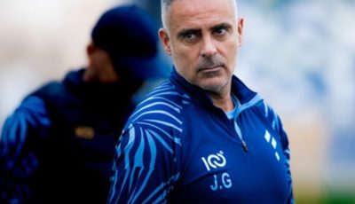 لقد سرقوا منا الفوز!”.. تصريحات نارية من جوميز ضد التحكيم بعد مباراة الهلال والفتح