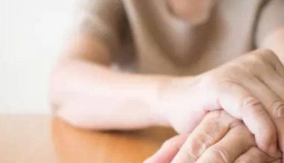 خبر عاجل: باحثون يكشفون عن أطعمة شائعة قد تقودك إلى الشلل الرعاش.. قائمة محظورة!