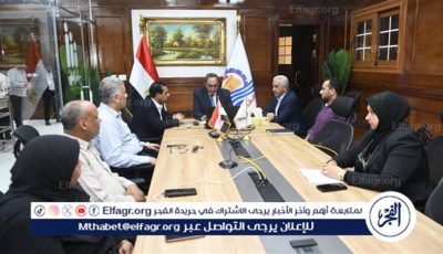 محافظ قنا يناقش خطط إزالة التعديات واستعدادات عيد الأضحى المبارك
