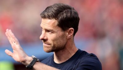رسمياً.. ريال مدريد يعلن التعاقد مع تشابي ألونسو