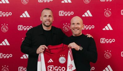 جون هيتينغا مدرباً لأياكس بعد رحيله عن ليفربول
