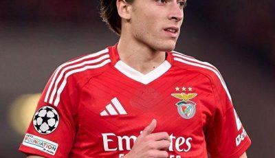 كاريراس ينتظر تحرك ريال مدريد