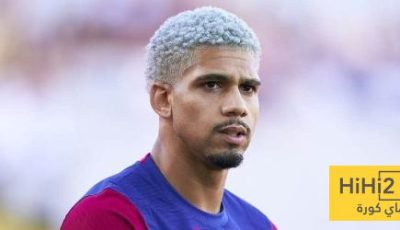 تعزيز دفاع برشلونة يعتمد على أراوخو