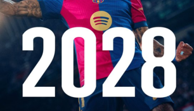 رسميا.. رافينيا يجدد عقده مع برشلونة حتى 2028