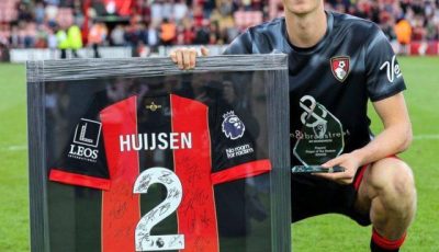 قبل الانضمام للريال… هويسين يتوج بجائزة لاعب الموسم في بورنموث