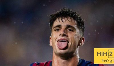 برشلونة يمنح باو فيكتور حرية اختيار وجهته المقبلة وسط اهتمام من 6 أندية