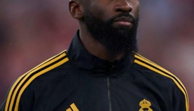 لاعب ريال مدريد من أشد المعجبين بـ ستيلر