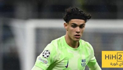 برشلونة يرد على قرار هيكتور فورت بشأن مستقبله