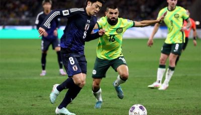 أستراليا تخطف فوزًا دراميًا من اليابان وتنعش آمالها في تصفيات كأس العالم (فيديو)