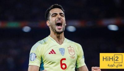 الكرة الذهبية يجب أن يفوز بها لامين أو بيدري