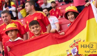 صور.. الجماهير الاسبانية تخطف الانظار في ملعب شتوتغارت قبل مواجهة فرنسا