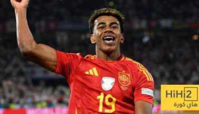 شاهد بالصورة هيرنانديز يشهد على علو كعب لامين يامال