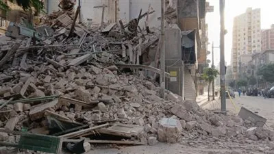 تزايد أعداد الضحايا في حادث انهيار عمارة العطارين