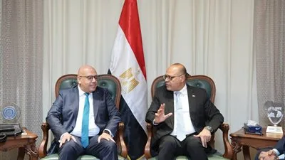 وزير العمل يستقبل وفد شركة يزاكي مصر للأنظمة الكهربائية ويعلن عن 3500 وظيفة جديدة
