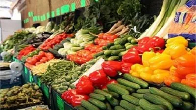 أسعار الفواكه والخضروات في الأسواق اليوم