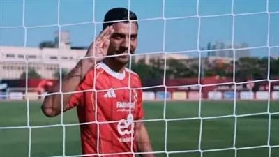 الأهلي يتعاقد مع محمد شريف في صفقة انتقال مجانية
