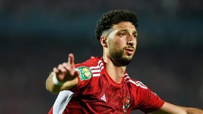 “النادي تعامل مع جميع الأمور المتعلقة به”.. أحمد شوبير يتحدث عن أزمة وسام أبو علي مع إدارة الأهلي