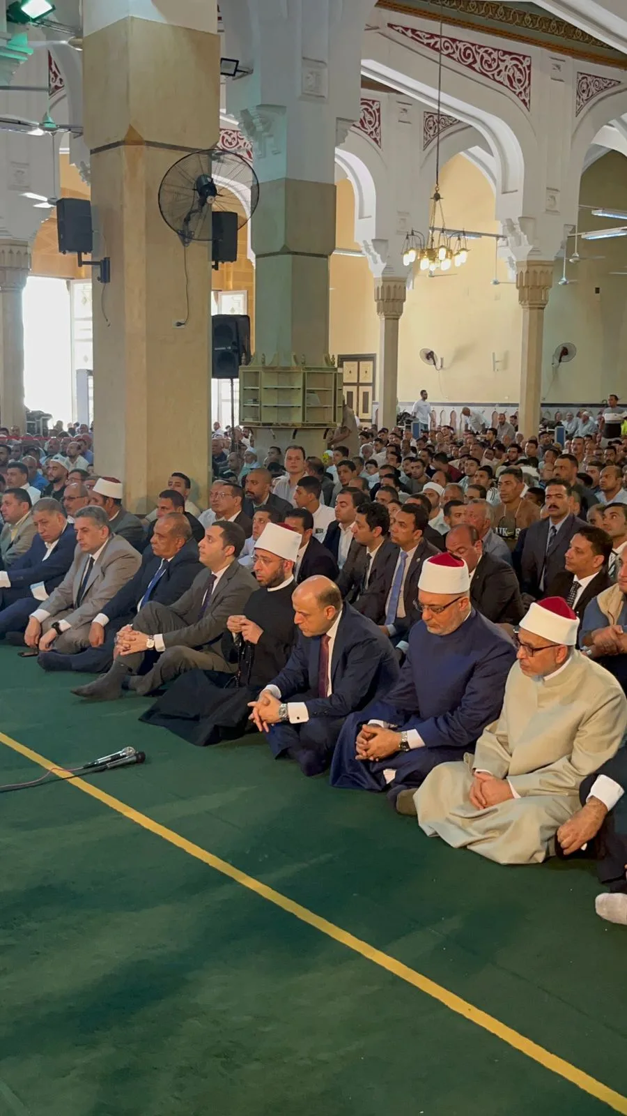 وزير الأوقاف والمفتي ومحافظ كفر الشيخ يشاركون في صلاة الجمعة في مسجد الدسوقي.. صور
