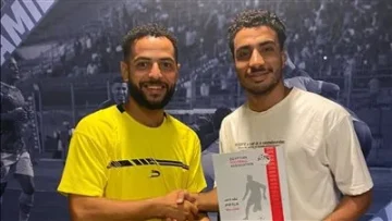 الرجاء المطروحي يتعاقد مع أدهم أبوجبل جناح أيسر منتخب الشباب لموسمين.