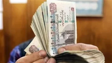 زيادة تبدأ من 1100 جنيه.. الحكومة تحدد موعد صرف المعاشات والمرتبات