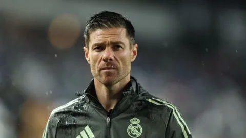 ألونزو يسعى لإبرام أغلى صفقة في تاريخ ريال مدريد