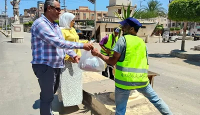 تكريم عمال النظافة وسائقي جمع القمامة تقديرًا لجهودهم في خدمة نظافة مدينة دمياط
