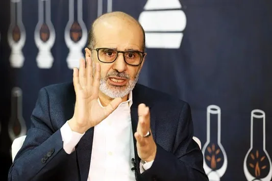 التنافس على الرد على الحكومة والاختفاء في مأساة “عمارة فاس” يكشف تناقضات خطاب الأزمي