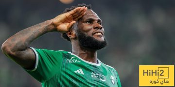 مدرب النصر السابق يُلاحق فرانك كيسيه