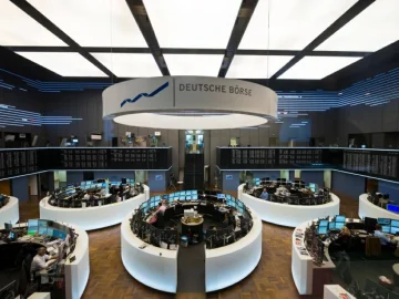 الأسواق العالمية تشهد انتعاشاً مع توقعات بشأن مستقبل رئيس الاحتياطي الفيدرالي