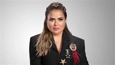 فنانة سويسرية تتهم مها الصغير بسرقة تصميماتها للحقائب بشكل غير قانوني