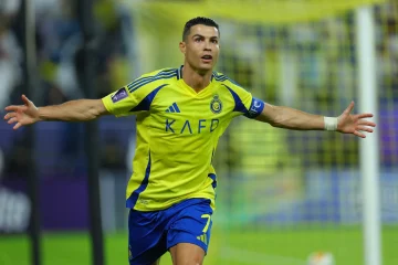 رسميًا.. كريستيانو رونالدو يُتوّج بلقب أفضل لاعب في الدوري السعودي للموسم.