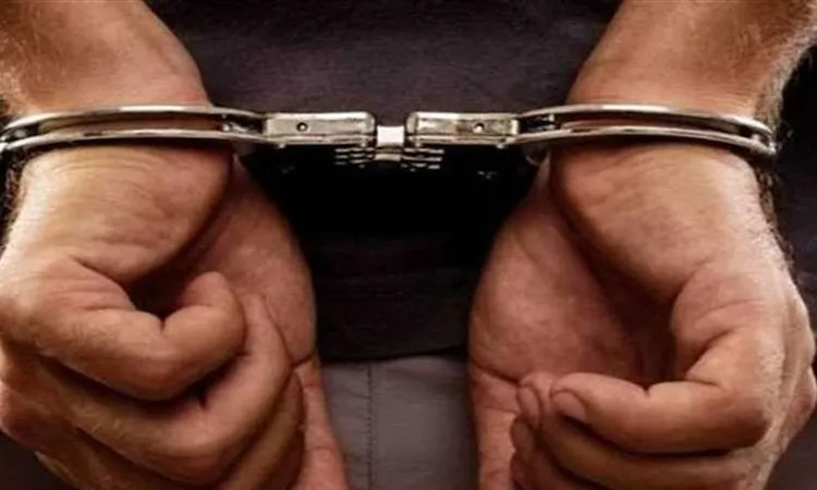 [مباحث إسنا تشن حملة ناجحة ضد تجار المخدرات وتقبض على عنصرين خطرين]