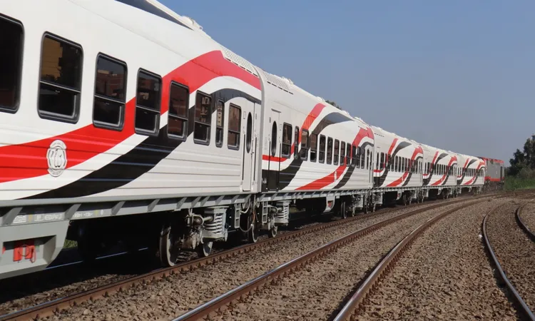 [خطوات سهلة لاستخراج اشتراكات القطارات للطلاب قبل العام الدراسي 2025]