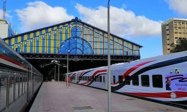 بين النفق والكوبري: استراتيجيات لتجاوز أزمة مزلقانات القطارات في مصر