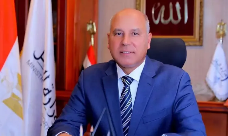 كامل الوزير يكشف عن تفاصيل حادث قطار مطروح: سبب مفاجئ واعتراف بالخطأ إن وجد