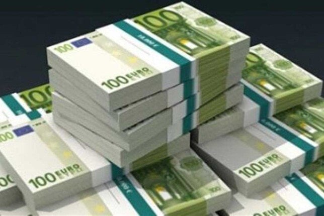 أسعار متجددة اليوم.. سعر اليورو الأربعاء في مصر