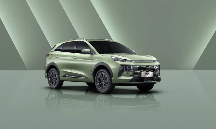 [قصراوي جروب تطلق سيارتي JAC JS8 Pro وJAC JS6 في السوق المصري]