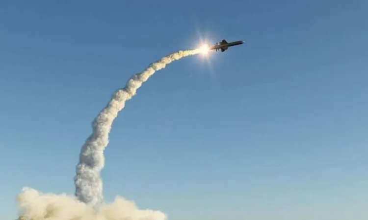 إعلام إسرائيلي: صاروخان يهددان سماء السعودية بعد انطلاقهما من اليمن نحو إسرائيل