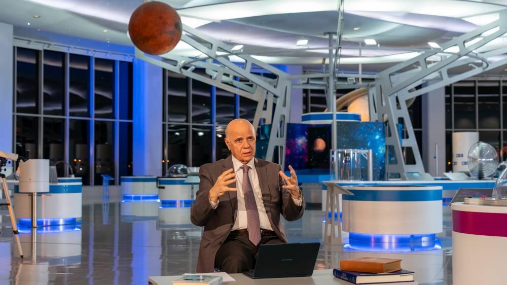 برنامج «الأرض الأم» رحلة علمية إيمانية على تلفزيون الشارقة