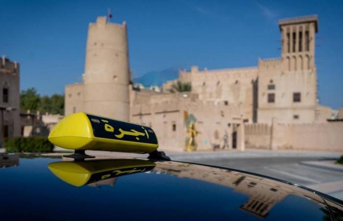 محدد سرعة ذكي في سيارات الأجرة بعجمان