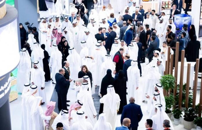 حمدان بن محمد بن زايد يشهد افتتاح «الأسبوع العالمي للغذاء» بأبوظبي