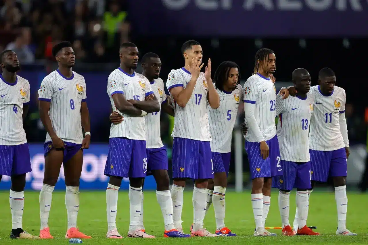 استبعاد ثنائي برشلونة وريال مدريد من تدريبات فرنسا