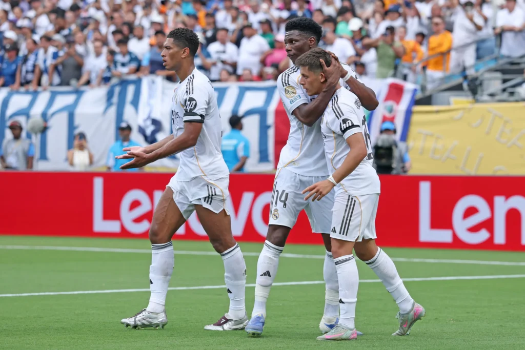 لغز جديد في مدريد.. من يعوّض تشواميني؟