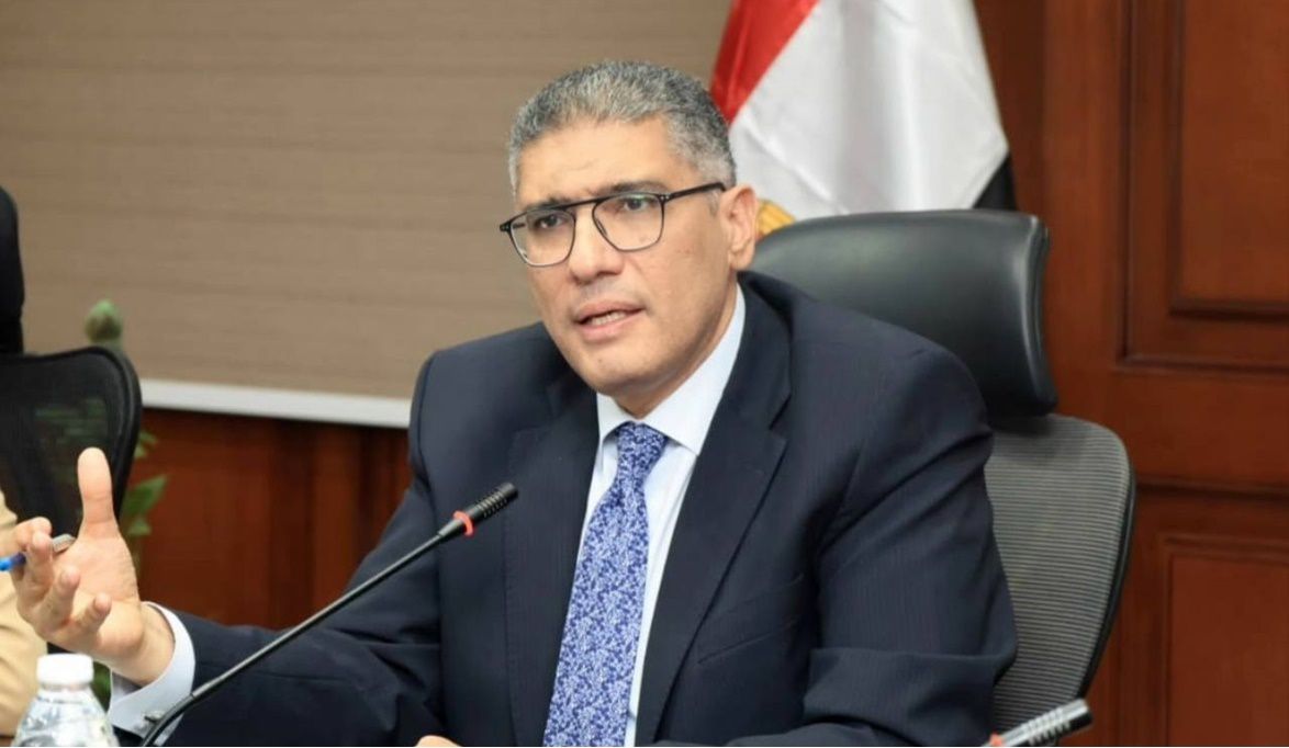 بالفيديو .. محافظ الجيزة يثمن جهود الأجهزة التنفيذية في إنجاح …