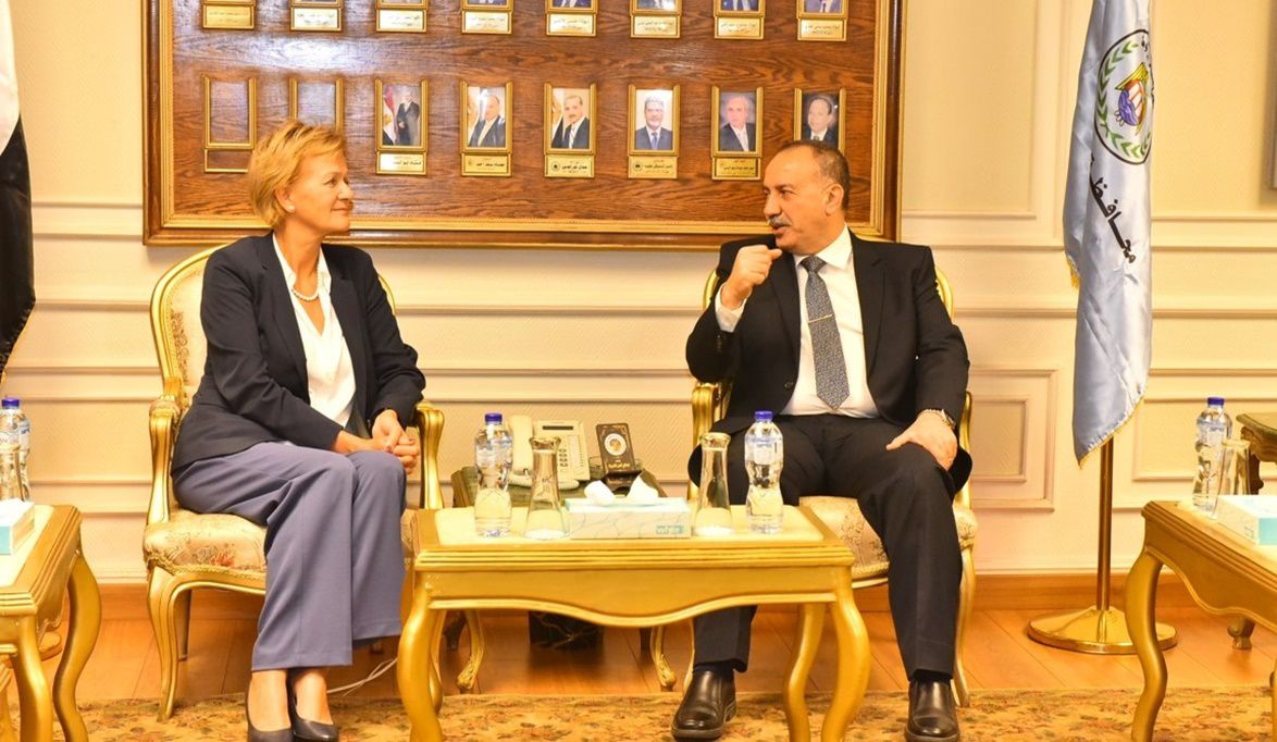 خلال زيارتها لأسيوط.. سفيرة الاتحاد الأوروبي تؤكد دعم الاتحاد …