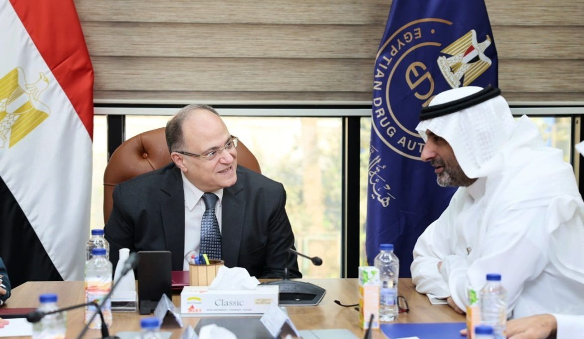 هيئة الدواء المصرية وسبيماكو تعززان توطين الصناعة الدوائية وتو…